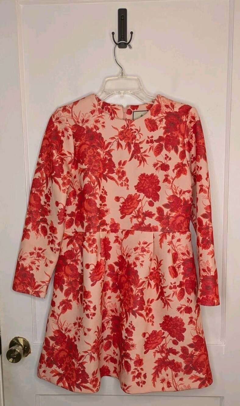 Tuckernuck Zinnia Bloom Drew Dress in Red / Pink Floral Pockets Scuba Knit M